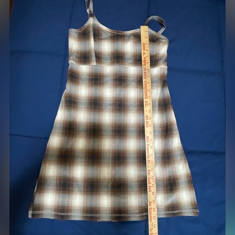 Hollister Plaid Preppy Brown Empire Waist Jumper Dress Size Medium - Picture 6 of 11